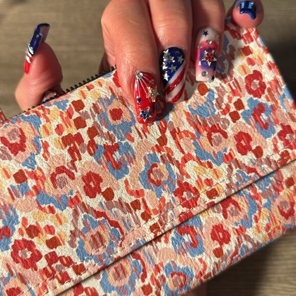 Sonoma safekeeper oversized rfid wallet - Picture 9 of 9